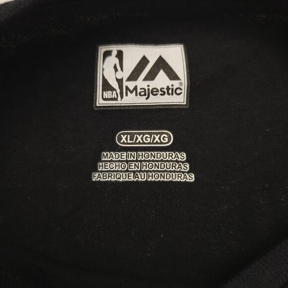 Majestic Cleveland Cavaliers Graphic Basketball Shirt Mens Size XL Black - Picture 3 of 8